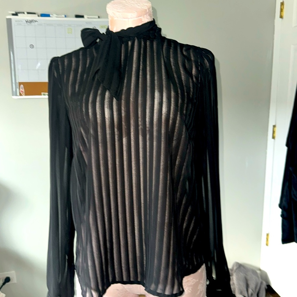 Black blouse from forever21 in size  med